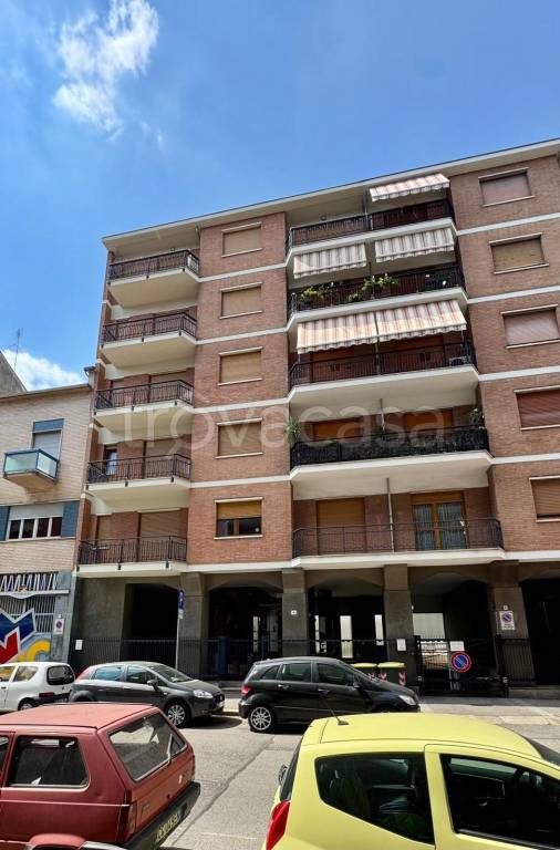 appartamento in vendita a Torino in zona Borgata Lesna