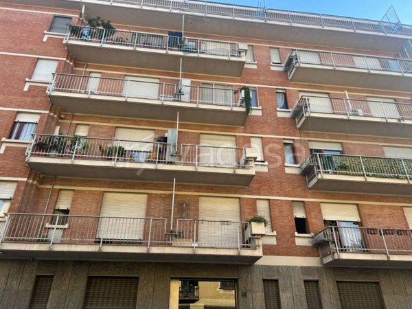appartamento in vendita a Torino in zona Barriera di Milano