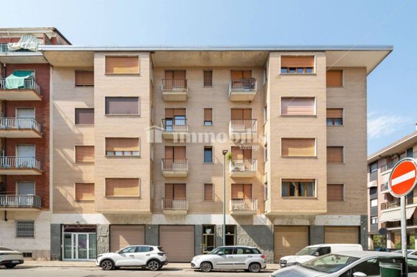 appartamento in vendita a Torino in zona Parella