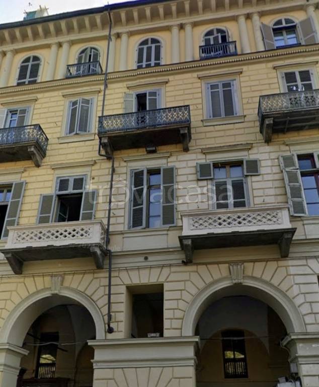 appartamento in vendita a Torino in zona San Salvario
