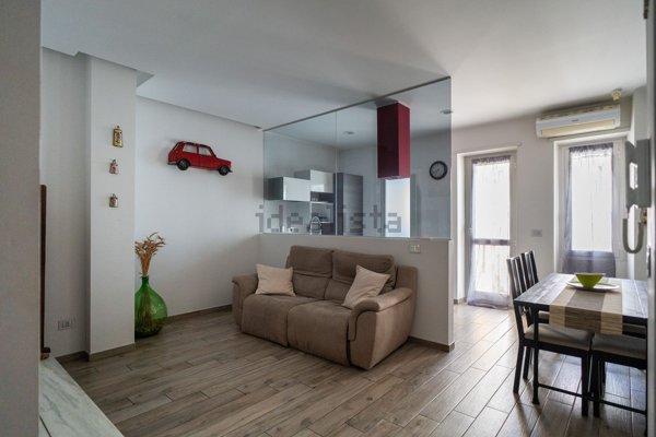 appartamento in vendita a Torino in zona Santa Rita