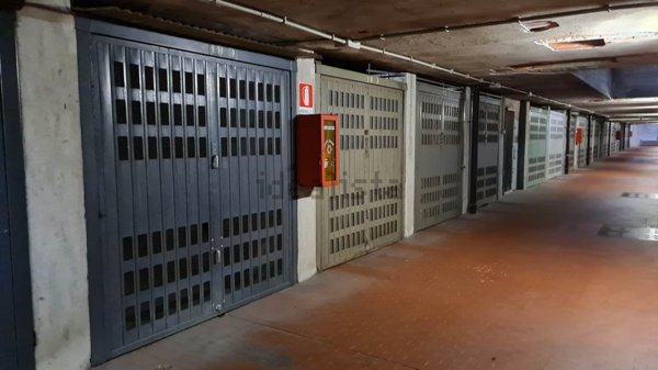 box auto in vendita a Torino in zona Millefonti