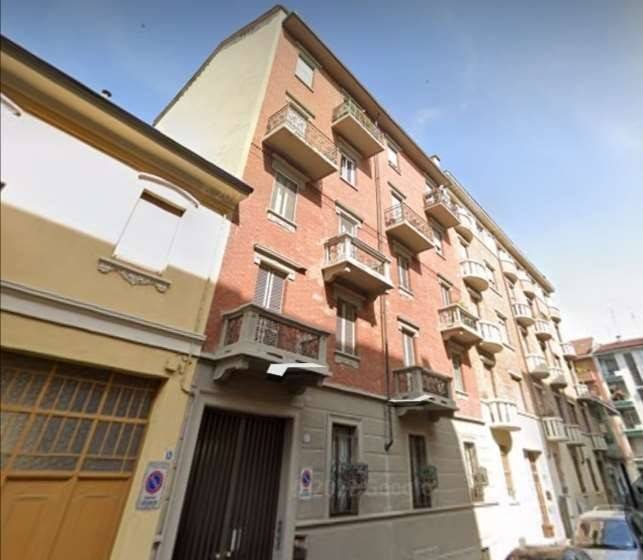 box auto in vendita a Torino in zona Borgo San Paolo