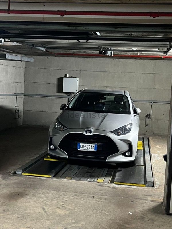 box auto in vendita a Torino in zona Aeronautica