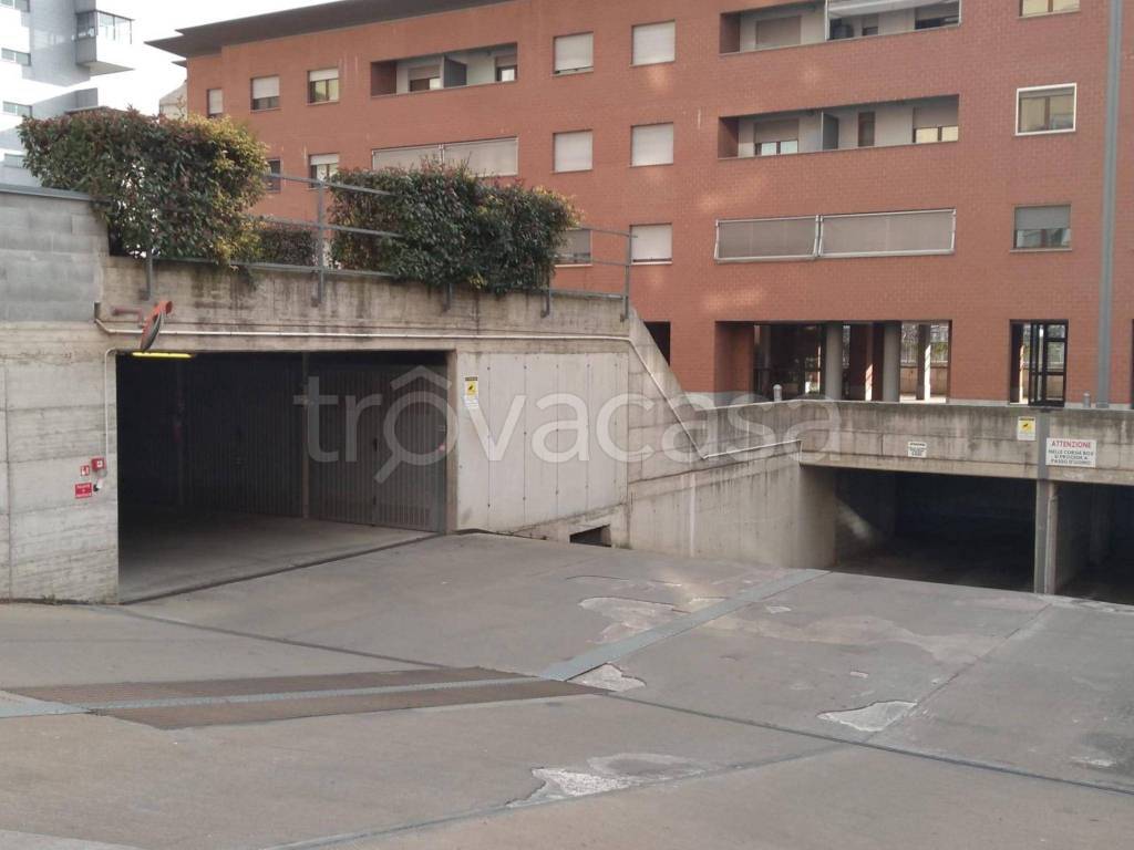 box auto in vendita a Torino in zona Lucento