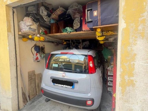 box auto in vendita a Torino in zona Borgo San Paolo