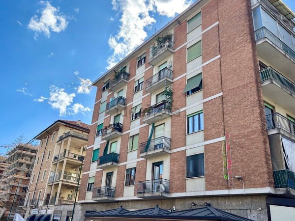 appartamento in vendita a Torino in zona Borgo San Paolo