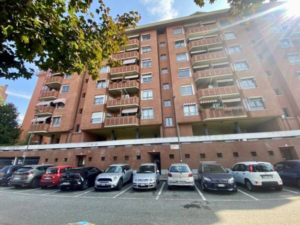 box auto in vendita a Torino in zona Lucento