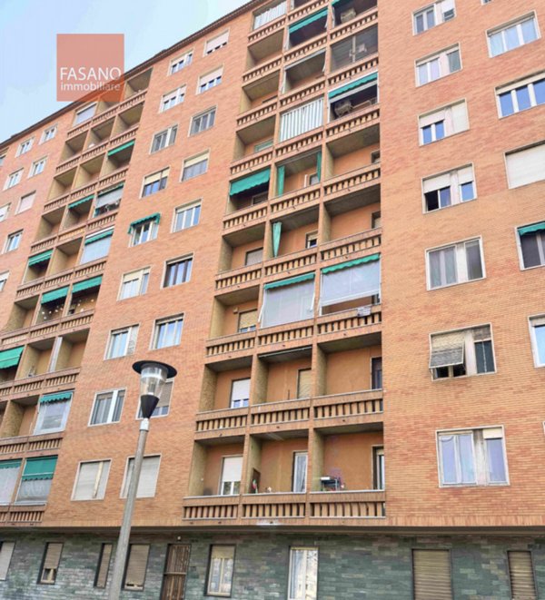 appartamento in vendita a Torino in zona Borgo San Paolo