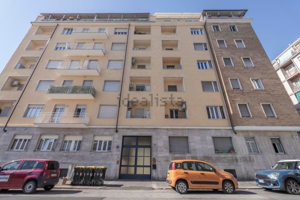 appartamento in vendita a Torino in zona Lingotto