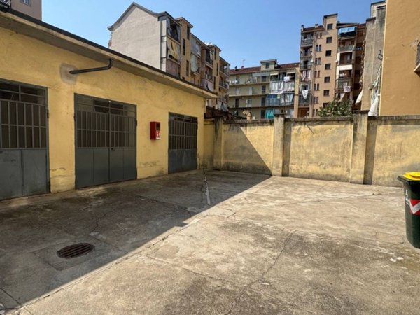 box auto in vendita a Torino in zona Parella