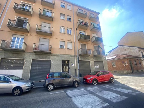 box auto in vendita a Torino in zona Mirafiori Sud