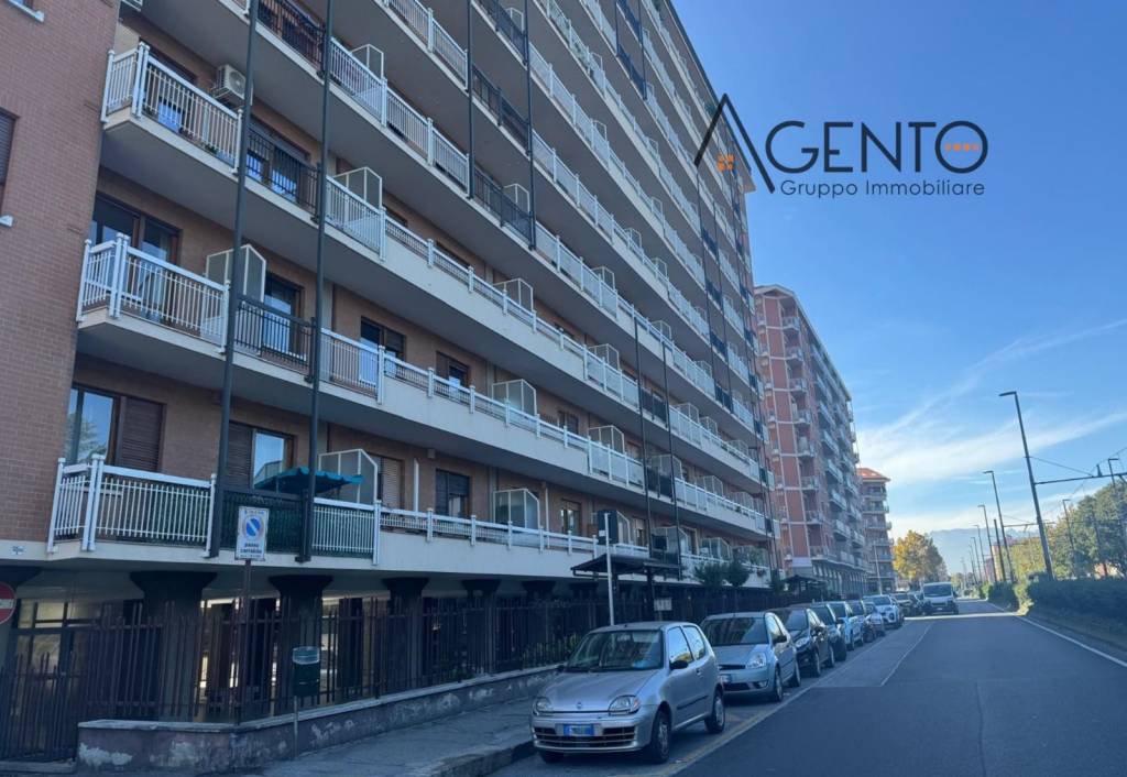 box auto in vendita a Torino in zona Lucento