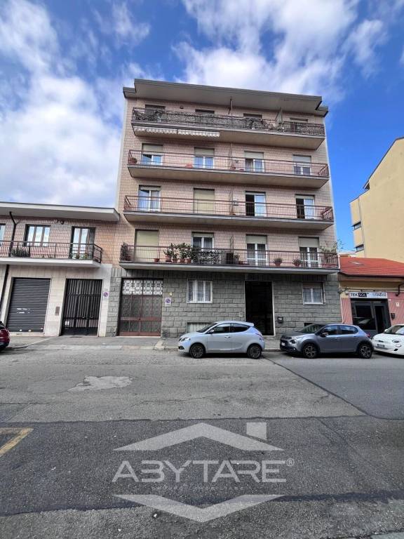 box auto in vendita a Torino in zona Parella