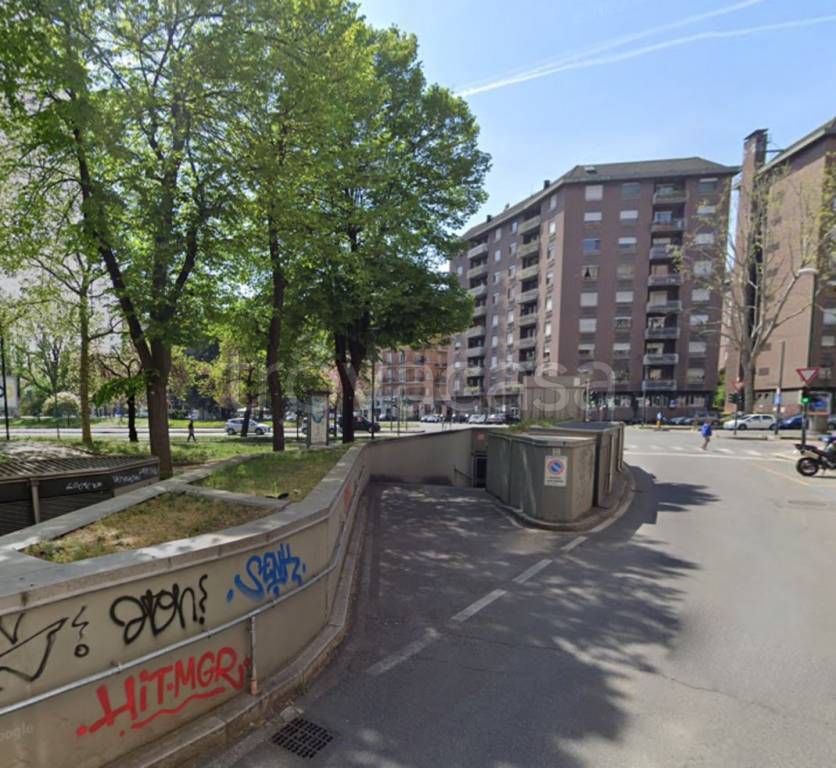 box auto in vendita a Torino in zona Cit Turin