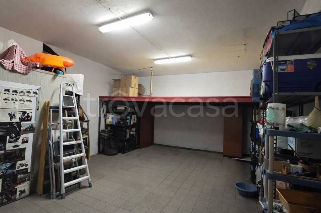 box auto in vendita a Torino in zona Pozzo Strada