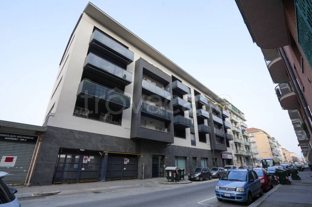 box auto in vendita a Torino in zona Parella