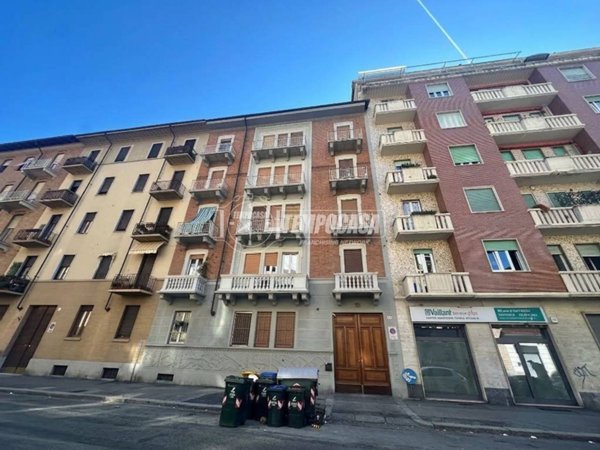 appartamento in vendita a Torino in zona Cenisia