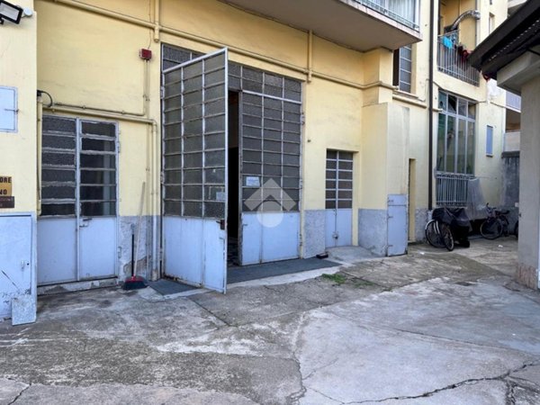 box auto in vendita a Torino in zona Lucento