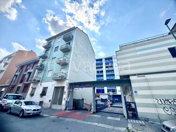 box auto in vendita a Torino in zona Borgo San Paolo