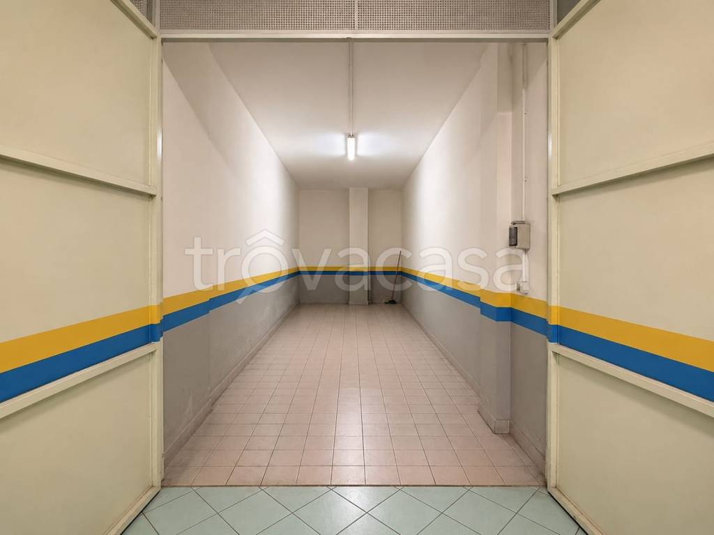box auto in vendita a Torino in zona Lucento