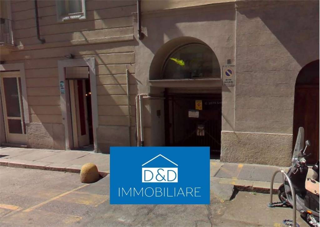 box auto in vendita a Torino in zona Centro Storico