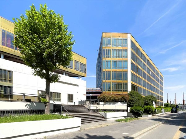 ufficio in vendita a Torino in zona Lucento