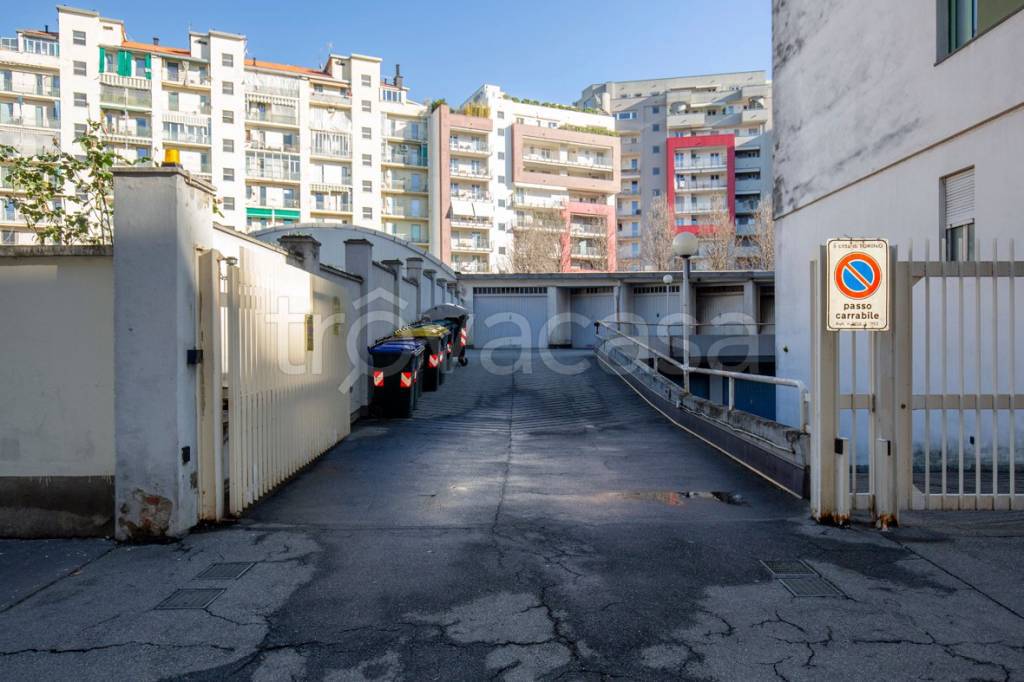 box auto in vendita a Torino in zona Cenisia