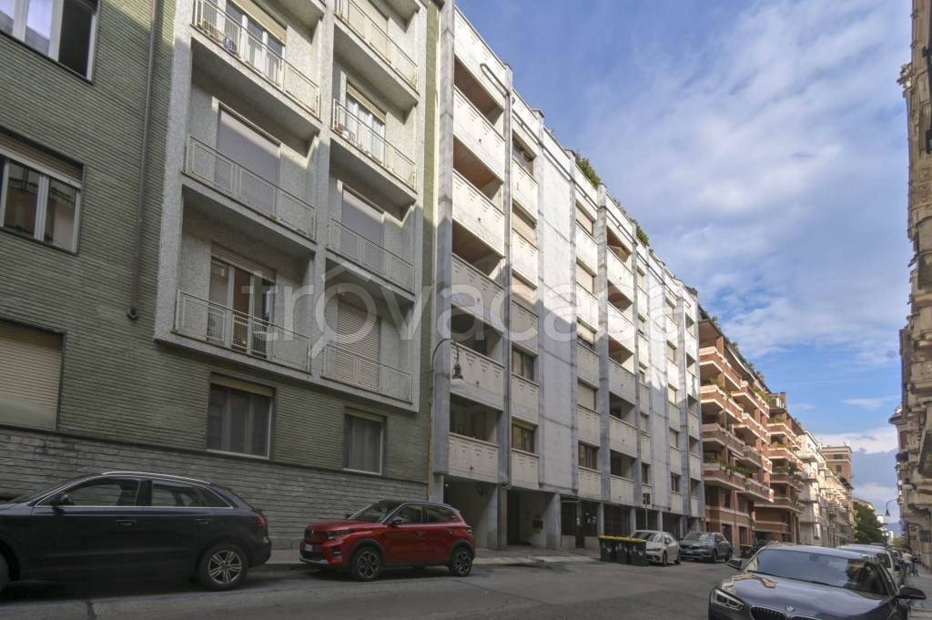 box auto in vendita a Torino in zona Cit Turin