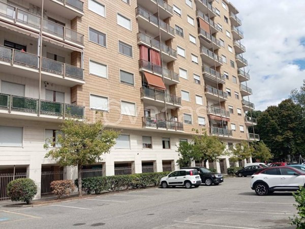 appartamento in vendita a Torino in zona Mirafiori Nord