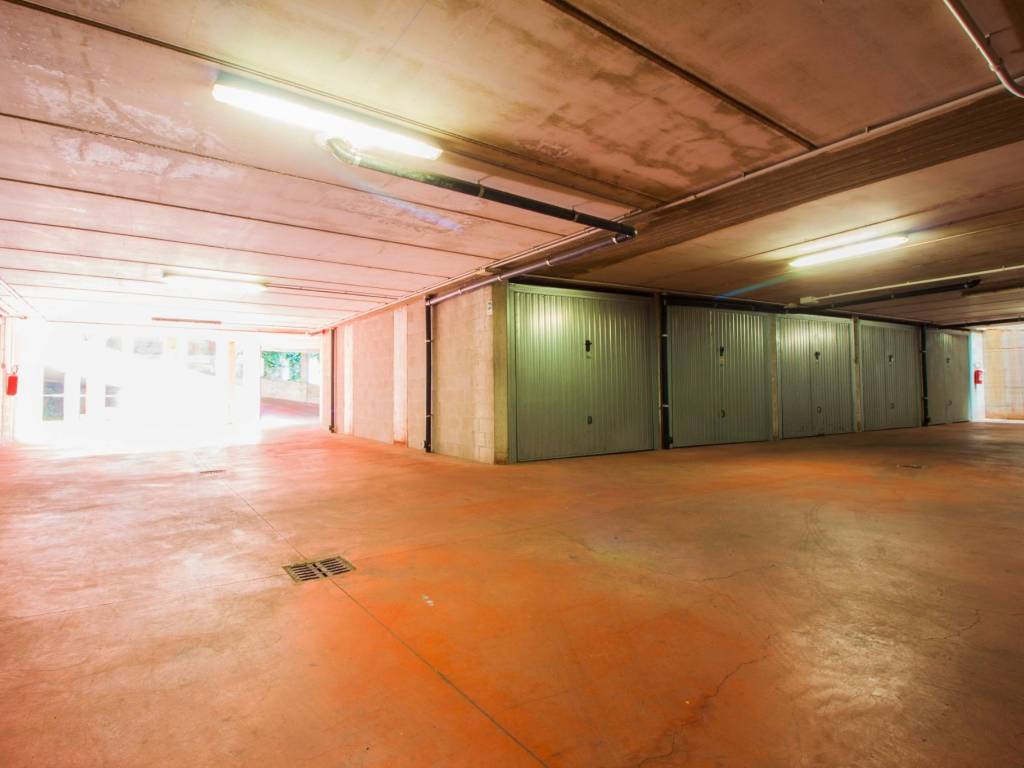 box auto in vendita a Torino in zona Millefonti