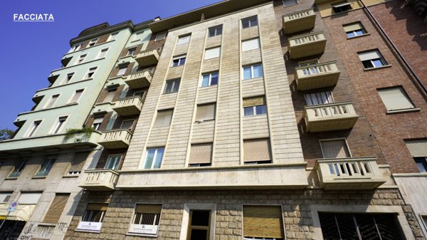 appartamento in vendita a Torino in zona Cit Turin