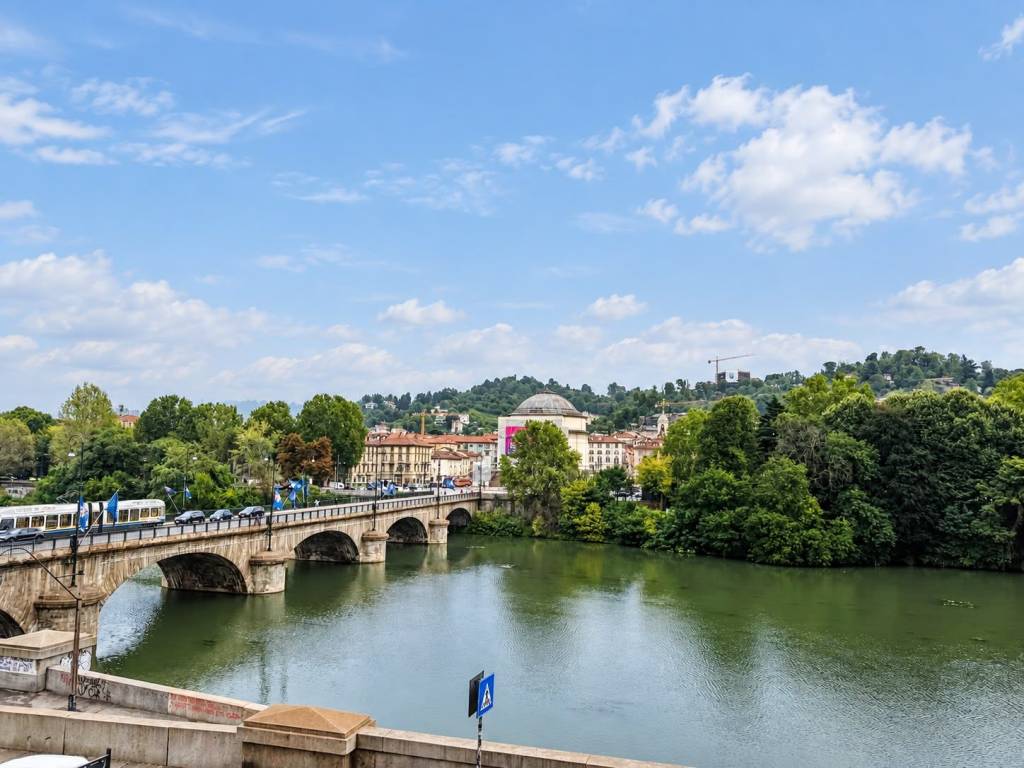 appartamento in vendita a Torino in zona Centro Storico