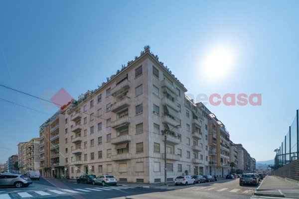 appartamento in vendita a Torino in zona Lingotto