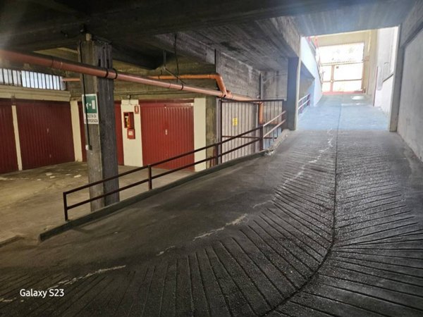 box auto in vendita a Torino in zona Lingotto