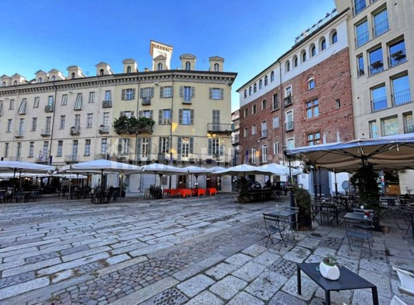 appartamento in vendita a Torino in zona Aeronautica