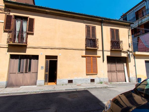 casa indipendente in vendita a Torino in zona Lucento