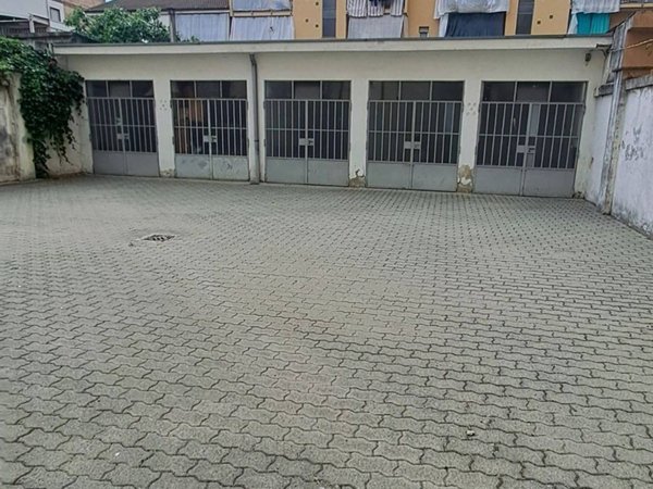 box auto in vendita a Torino in zona Pozzo Strada