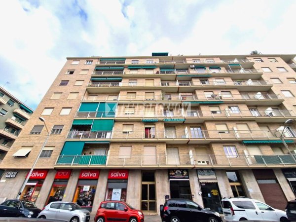 appartamento in vendita a Torino in zona Santa Rita