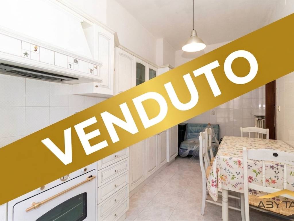 appartamento in vendita a Torino in zona Santa Rita