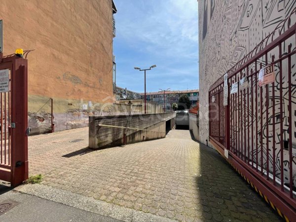 box auto in vendita a Torino in zona Barriera di Milano