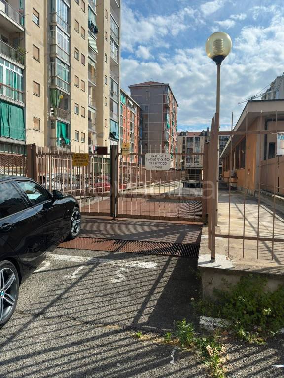 casa indipendente in vendita a Torino in zona Lingotto