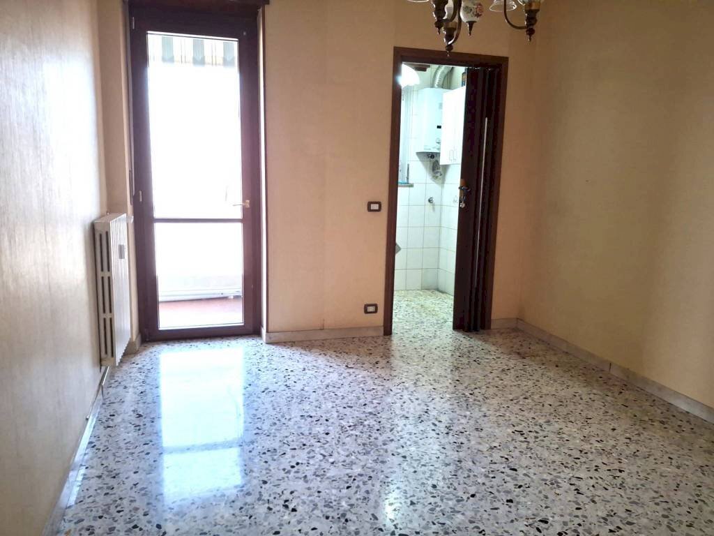 appartamento in vendita a Torino in zona Lingotto