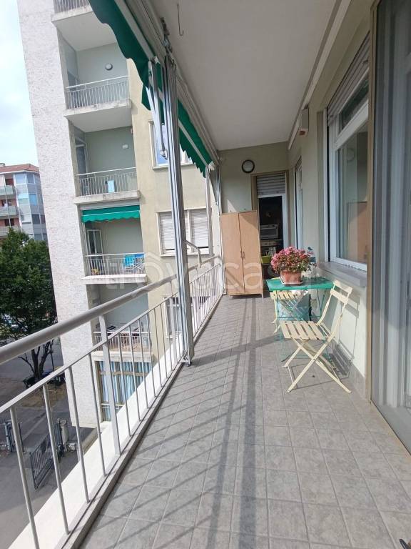 appartamento in vendita a Torino in zona Mirafiori Nord