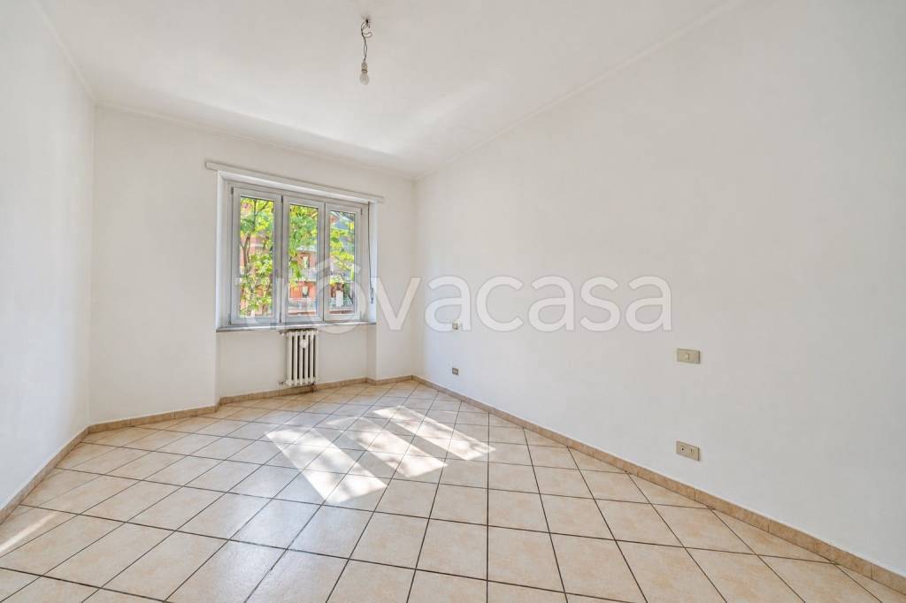 appartamento in vendita a Torino in zona Aurora