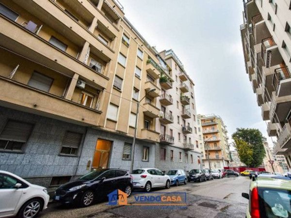 appartamento in vendita a Torino in zona Lingotto