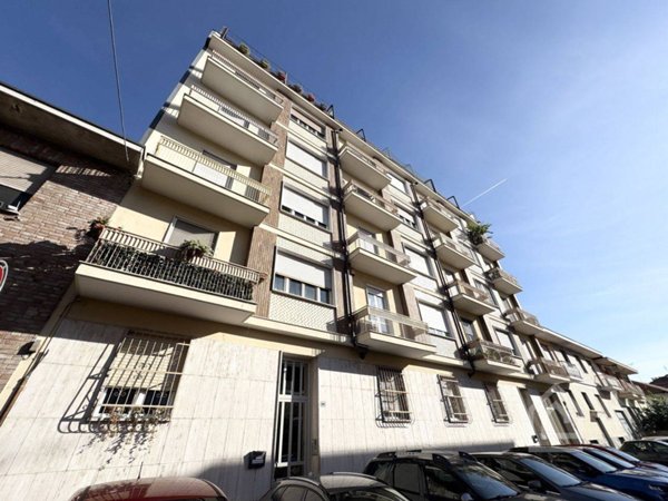 appartamento in vendita a Torino in zona Barca