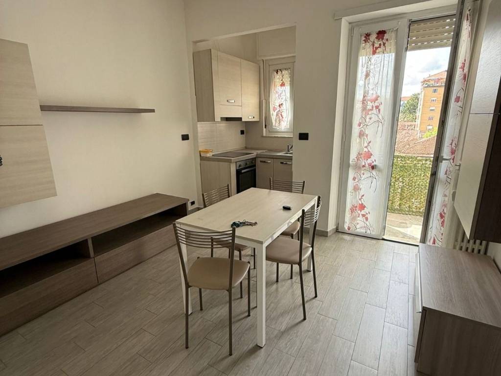 appartamento in vendita a Torino in zona Campidoglio