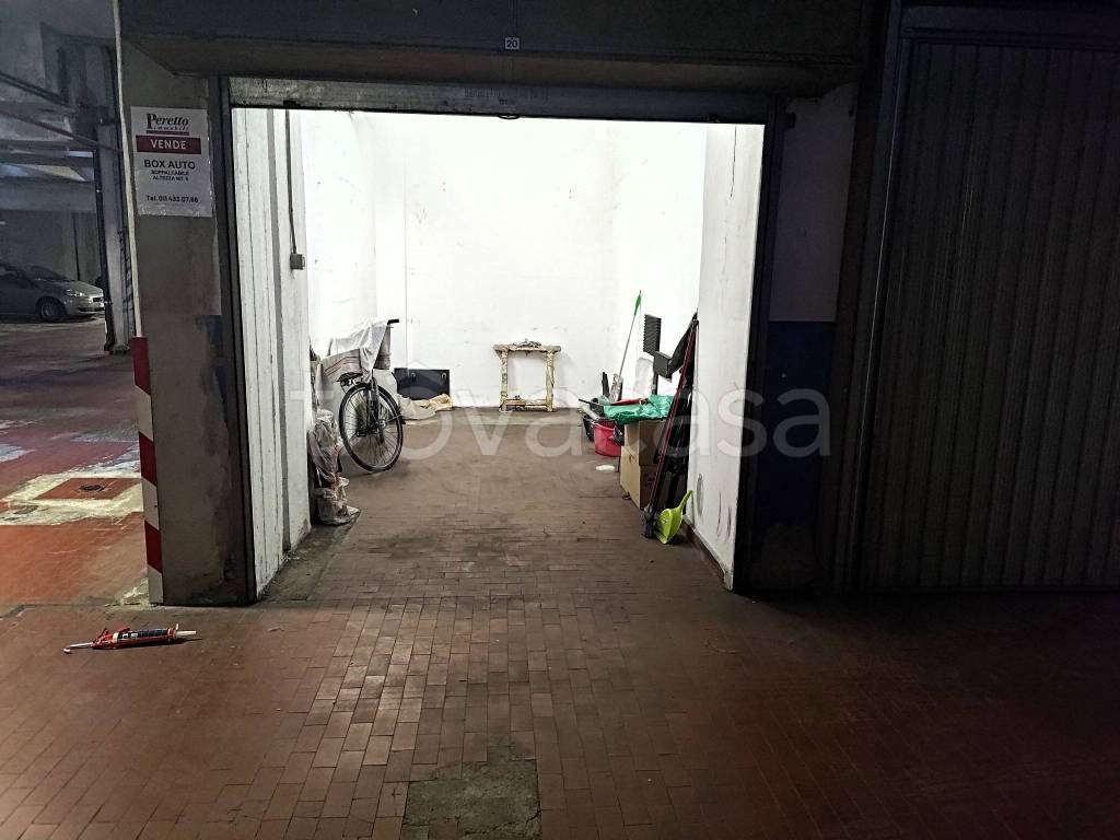 box auto in vendita a Torino in zona Cenisia