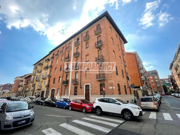 appartamento in vendita a Torino in zona Campidoglio